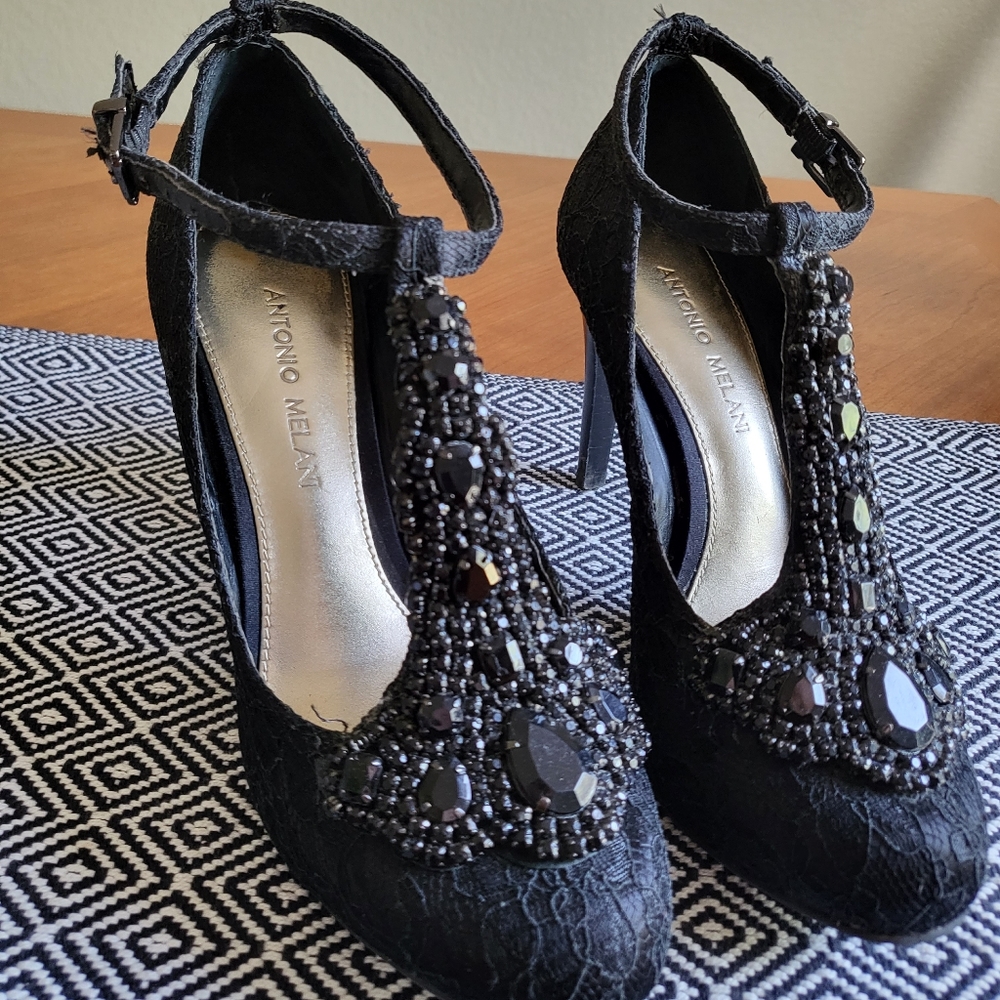 Antonio Melani Lace Pumps